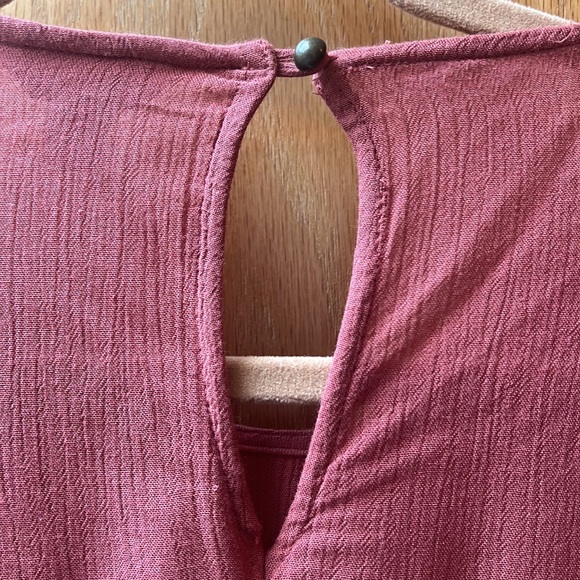 Long sleeved top with slits on arm- burnt orange/rust color - Picture 4 of 5